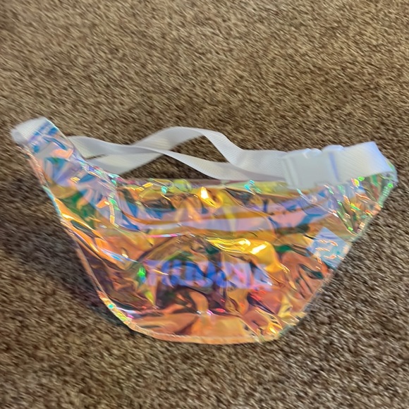 Multicolor fanny pack absolute is the brand made in US - Picture 2 of 2